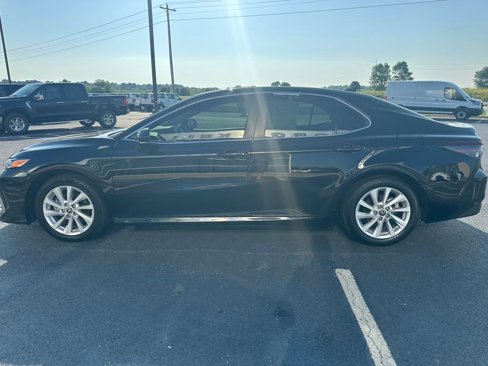 Used 2024 Toyota Camry LE image 22