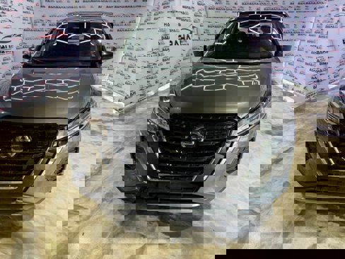 Used 2021 Nissan Kicks S image 3