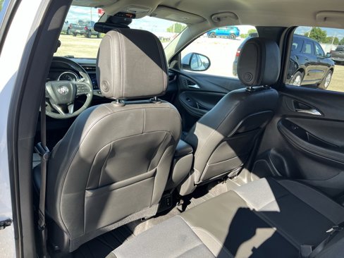 Used 2023 Buick Encore GX Preferred w/ Cold Weather Comfort Package image 18