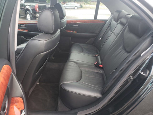 Used 2004 Lexus LS 430 image 11