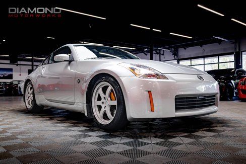 Used 2003 Nissan 350Z Track image 3