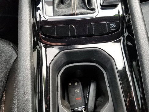 Certified 2022 Jeep Compass Limited image 21