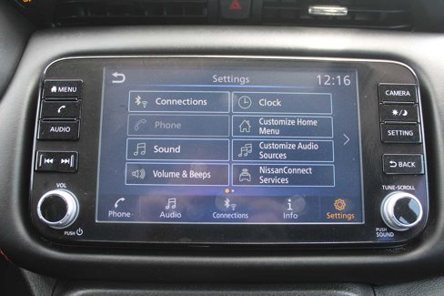 Used 2022 Nissan Kicks SR w/ Premium Package image 42