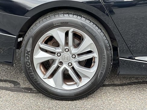 Used 2018 Honda Accord LX image 7