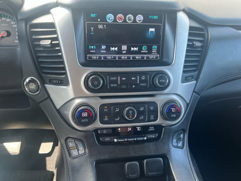 Used 2017 GMC Yukon SLT image 38