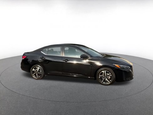 Used 2024 Nissan Sentra SV image 8