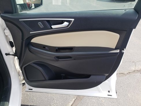 Used 2015 Ford Edge SEL w/ Equipment Group 201A image 19
