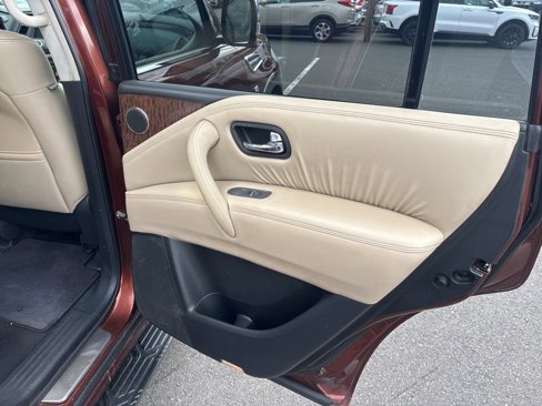 Used 2017 Nissan Armada Platinum image 18