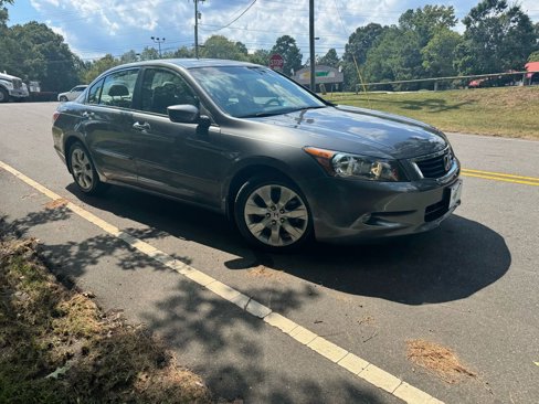Used 2010 Honda Accord EX-L image 2