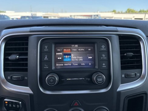 Used 2022 RAM 1500 Classic SLT image 23