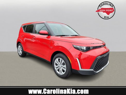 New 2025 Kia Soul LX image 1