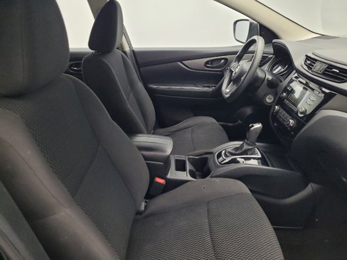 Used 2018 Nissan Rogue Sport S image 21