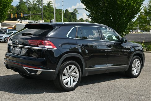 Used 2020 Volkswagen Atlas Cross Sport SEL Premium image 17