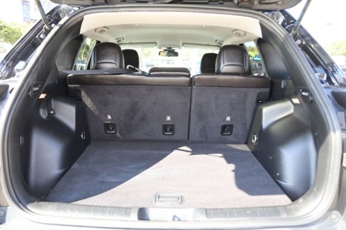 Used 2019 Jeep Cherokee Latitude Plus w/ Cold Weather Group image 25