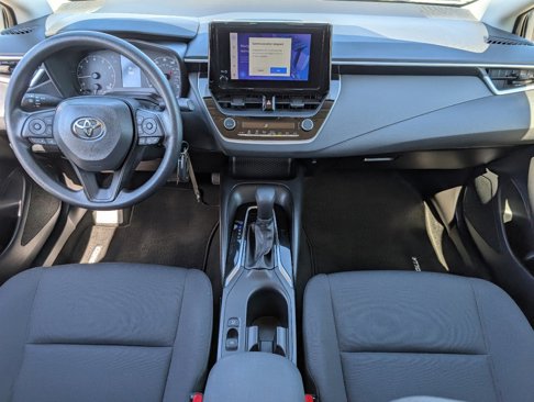 Used 2023 Toyota Corolla LE image 4