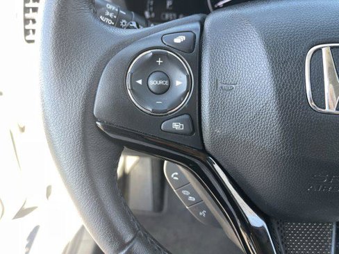 Used 2021 Honda HR-V EX-L image 32