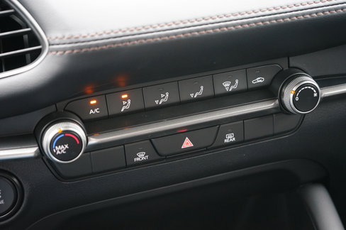 New 2025 MAZDA MAZDA3 s image 29