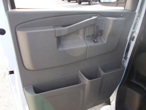 Certified 2022 Chevrolet Express 2500 w/ Driver Convenience Package image 27