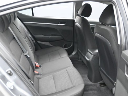 Used 2019 Hyundai Elantra SE w/ Cargo Package image 27