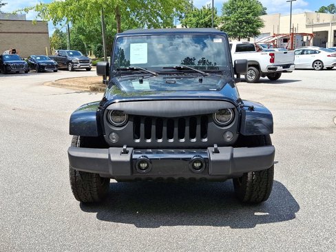 Used 2015 Jeep Wrangler Unlimited Sahara w/ Connectivity Group image 2