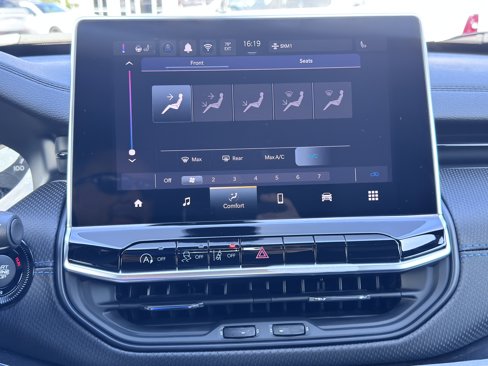 New 2026 Jeep Compass Latitude image 29