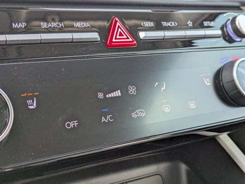 Used 2025 Hyundai Tucson SEL image 24