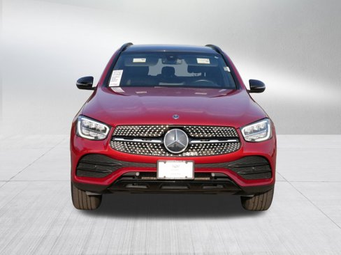 Used 2021 Mercedes-Benz GLC 300 4MATIC image 2