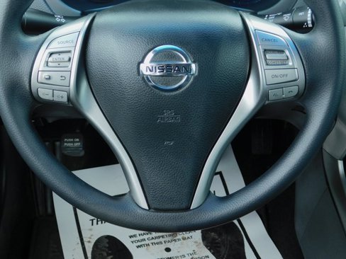 Used 2015 Nissan Altima 2.5 S w/ Sport Value Package image 14