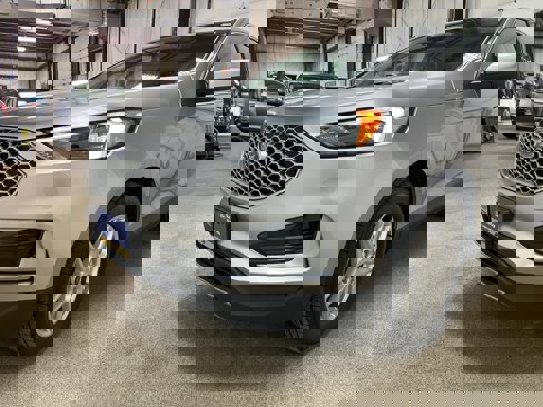 Certified 2024 Ford Edge SEL image 24