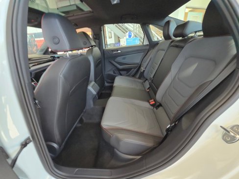 New 2025 Volkswagen Jetta GLI Autobahn image 18