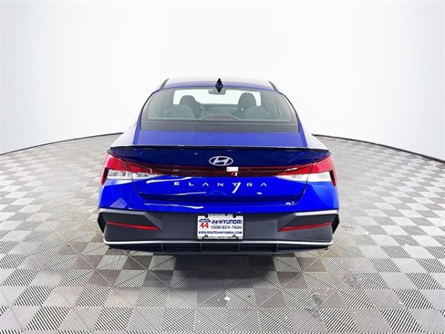 New 2025 Hyundai Elantra Sport image 14