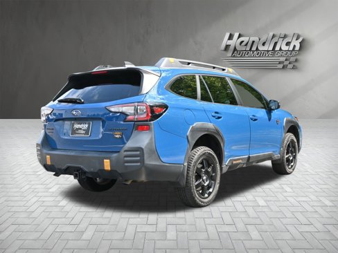 Used 2022 Subaru Outback Wilderness w/ Wilderness Package image 9