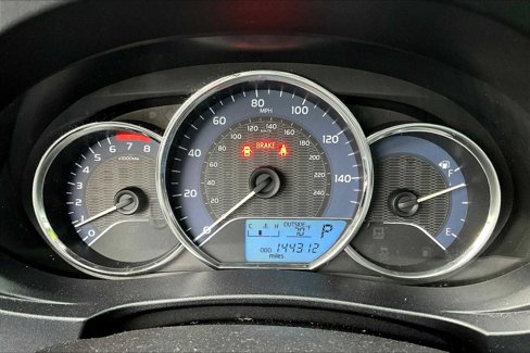 Used 2016 Toyota Corolla LE image 23