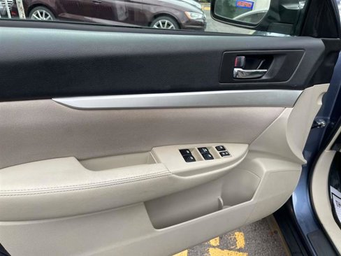 Used 2013 Subaru Outback 2.5i Premium w/ All-Weather Pkg image 26