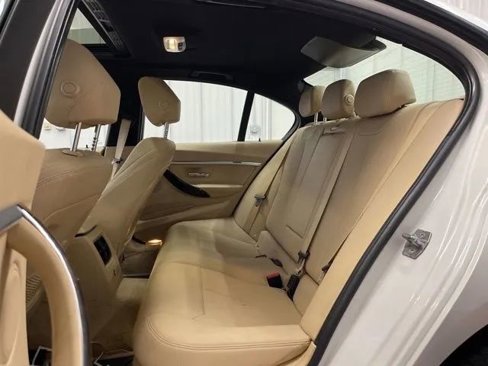 Used 2016 BMW 328i xDrive Sedan image 11