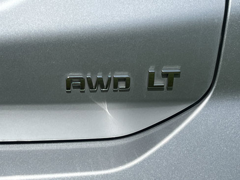 Used 2020 Chevrolet Equinox LT image 17
