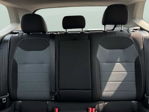 New 2025 Volkswagen Taos S image 34