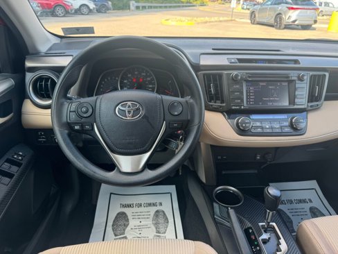 Used 2015 Toyota RAV4 XLE image 22