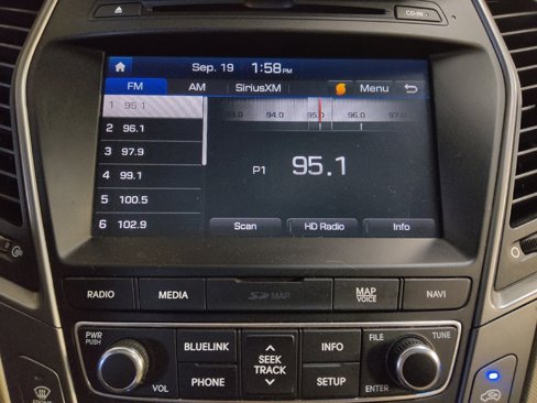 Used 2017 Hyundai Santa Fe Sport image 25
