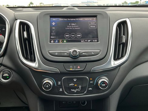 Used 2023 Chevrolet Equinox LT image 28