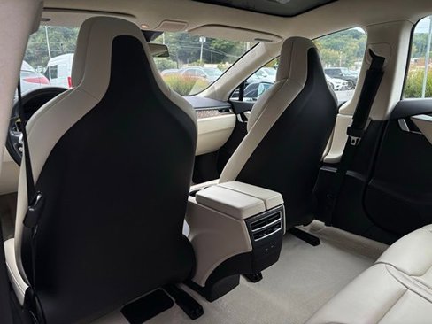 Used 2018 Tesla Model S 100D image 18