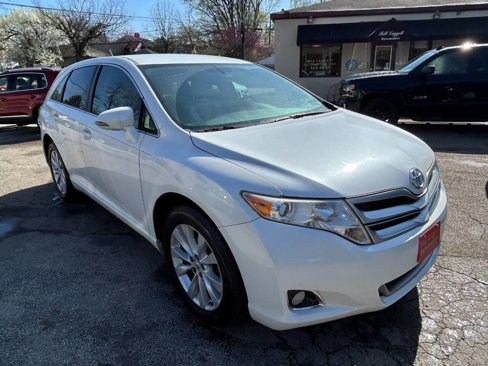 Used 2015 Toyota Venza LE image 14