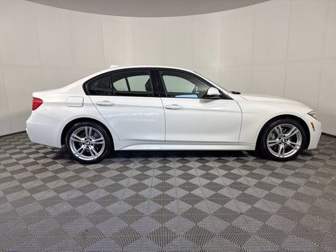 Used 2015 BMW 335i xDrive Sedan image 9