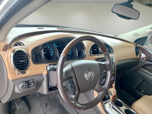 Used 2017 Buick Enclave Leather image 15