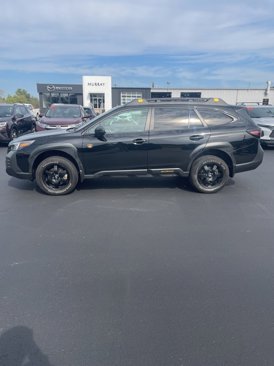 Used 2022 Subaru Outback Wilderness w/ Wilderness Package image 8