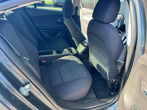 Used 2013 Chevrolet Volt image 17