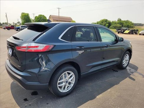 Certified 2022 Ford Edge SEL image 5