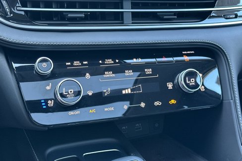 Certified 2023 INFINITI QX60 Luxe image 33