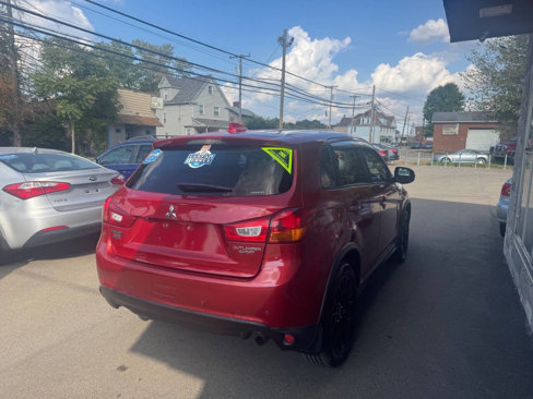 Used 2017 Mitsubishi Outlander Sport LE image 5