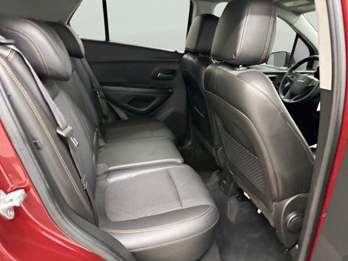 Used 2021 Chevrolet Trax LT image 20